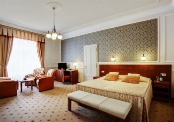 SPA Jchymov SPA Hotel Radium Palace